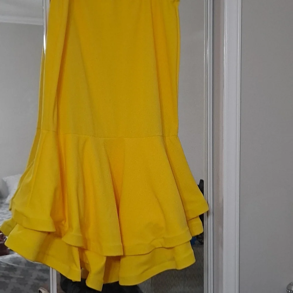 Beautiful and sexy soft jacket and skirt - Picture 5 of 8